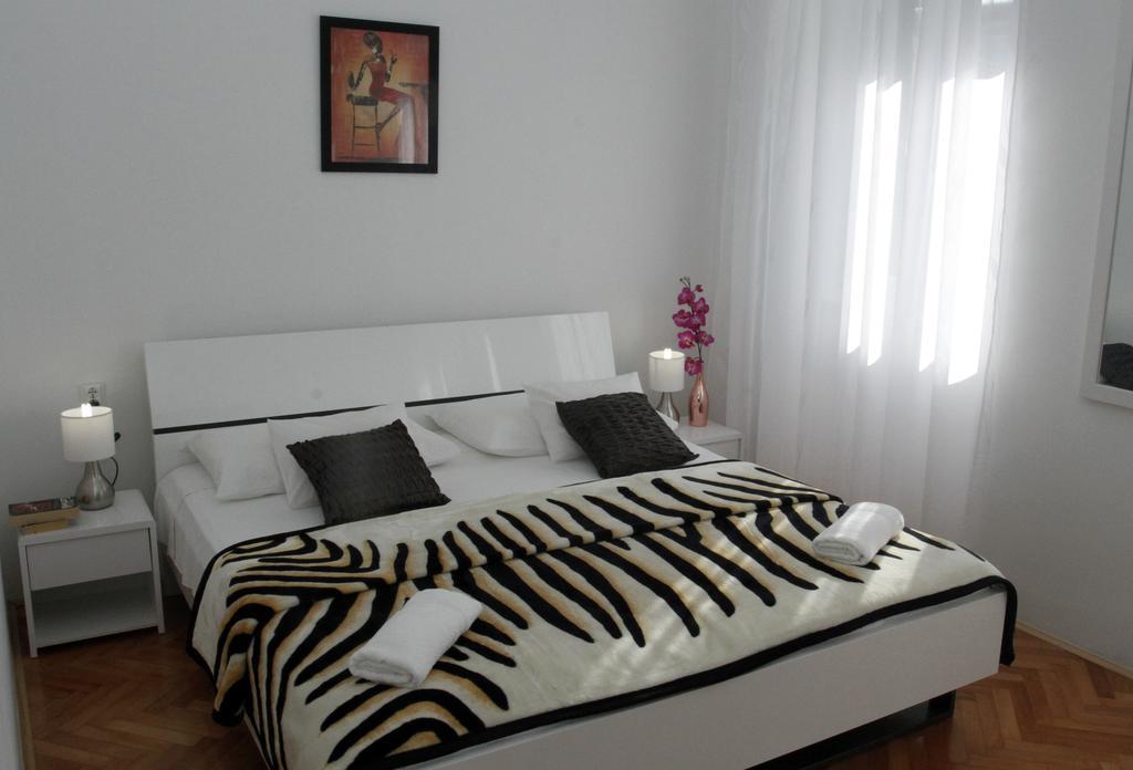 Rooms Miletic Near The Palace Split Room photo