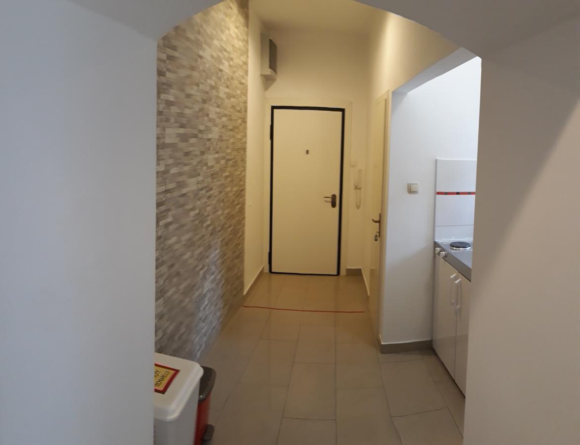 Rooms Miletic Near The Palace Split Exterior photo